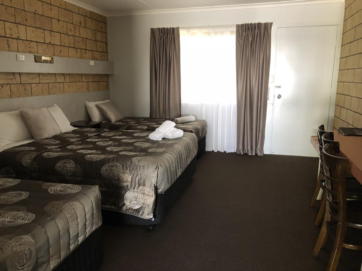 True Blue Motor Inn Rockhampton Exterior foto